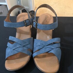 b.o.c. Women's Blue Leather Cross-Strap Ankle Buckle Sandals